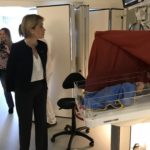 Minister of Health and Social Affairs visits neonatal ward